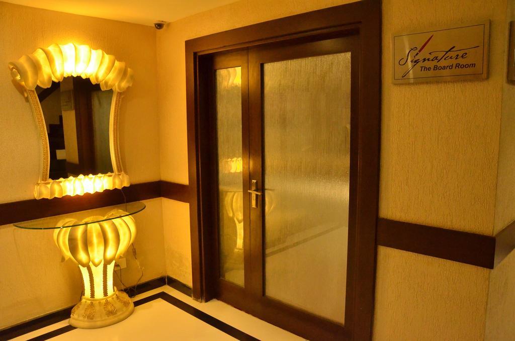 Hotel Down Town Jalandhar Ngoại thất bức ảnh