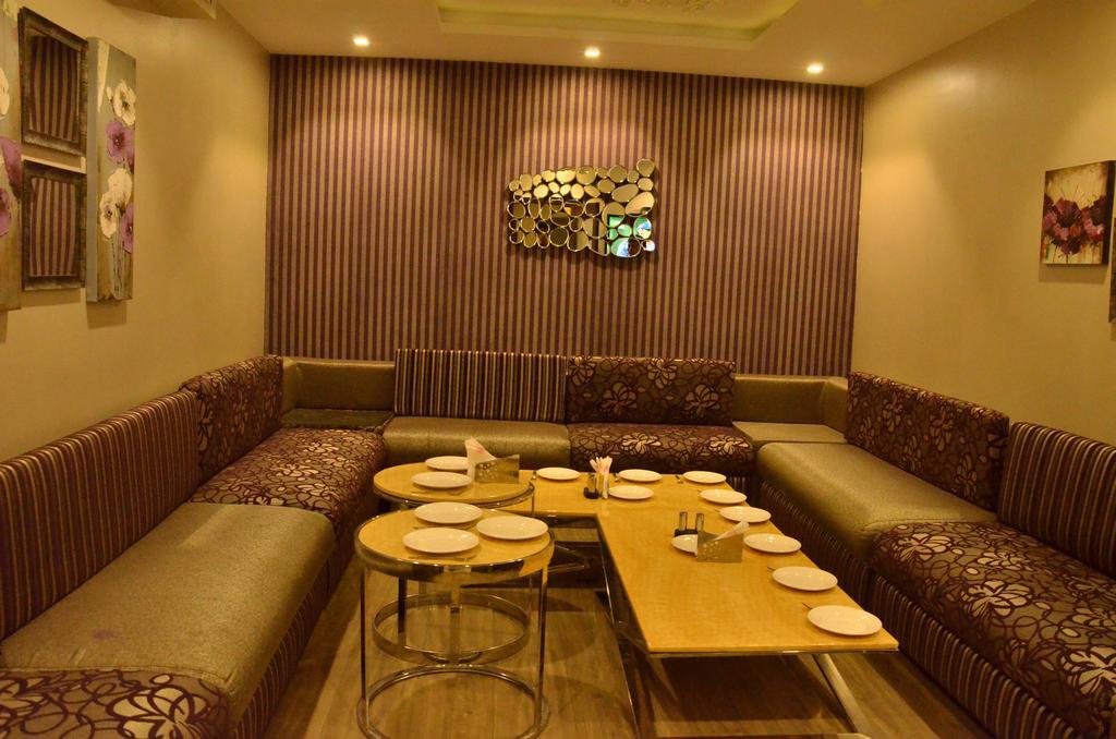 Hotel Down Town Jalandhar Ngoại thất bức ảnh