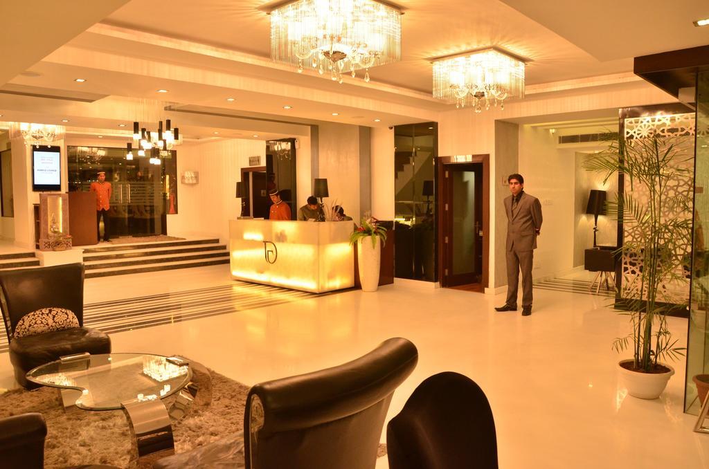 Hotel Down Town Jalandhar Ngoại thất bức ảnh